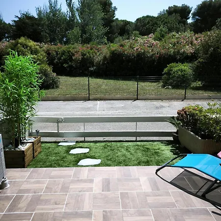 St Cyprien Moderne Et Lumineux Rez De Jardin Saint-Cyprien