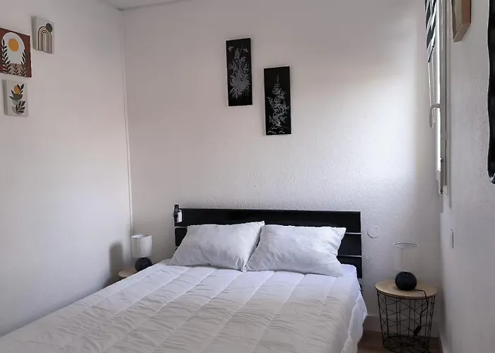 Apartmán St Cyprien Moderne Et Lumineux Rez De Jardin Saint-Cyprien (Pyrenees-Orientales)