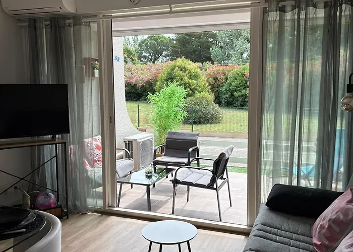 St Cyprien Moderne Et Lumineux Rez De Jardin *