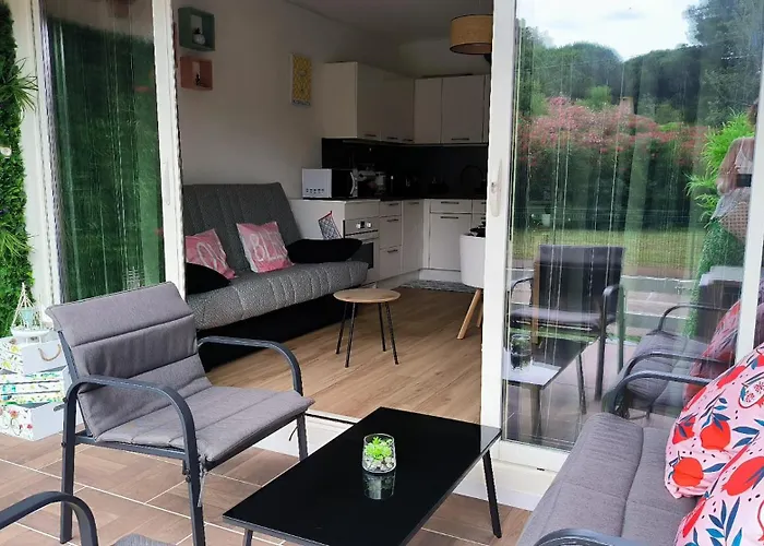 St Cyprien Moderne Et Lumineux Rez De Jardin Apartmán